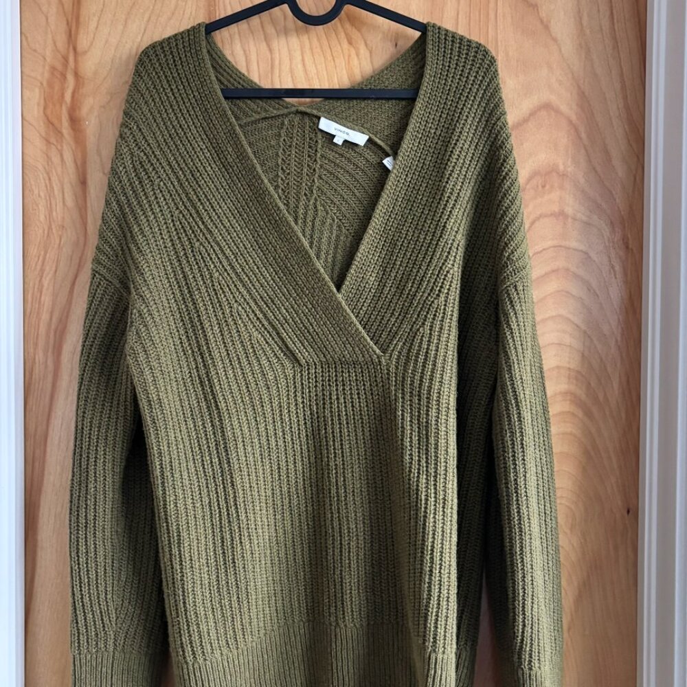 Vince Olive Green Oversized Knit Sweater Size Small